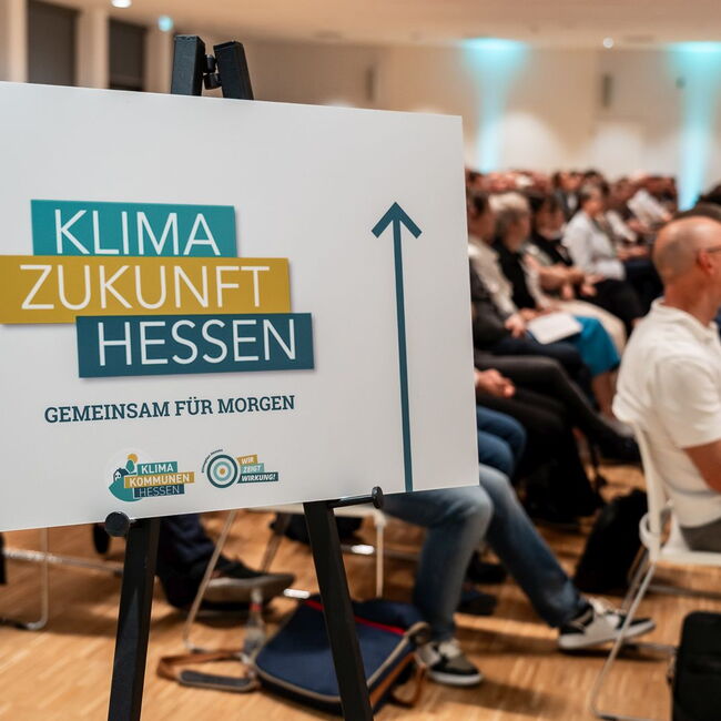 Schild zur Veranstaltung Klima Zukunft Hessen 2025